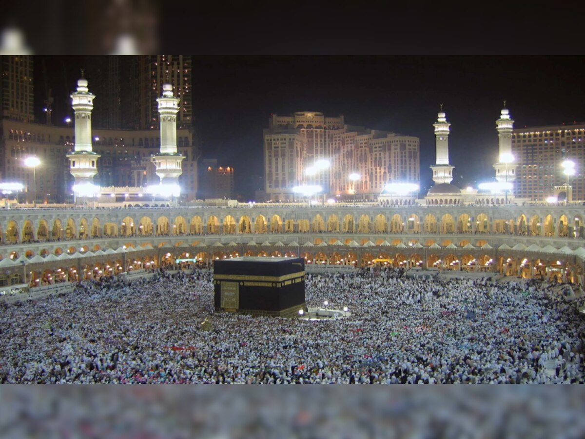 Hajj 2023: क्यों हो रही है हज आवेदन में देर; "अफ़सरान नहीं हैं जवाब देने को तैयार"