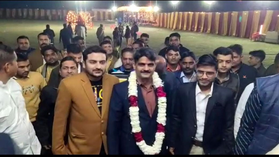 शाही अंदाज के साथ विदाई दी गई