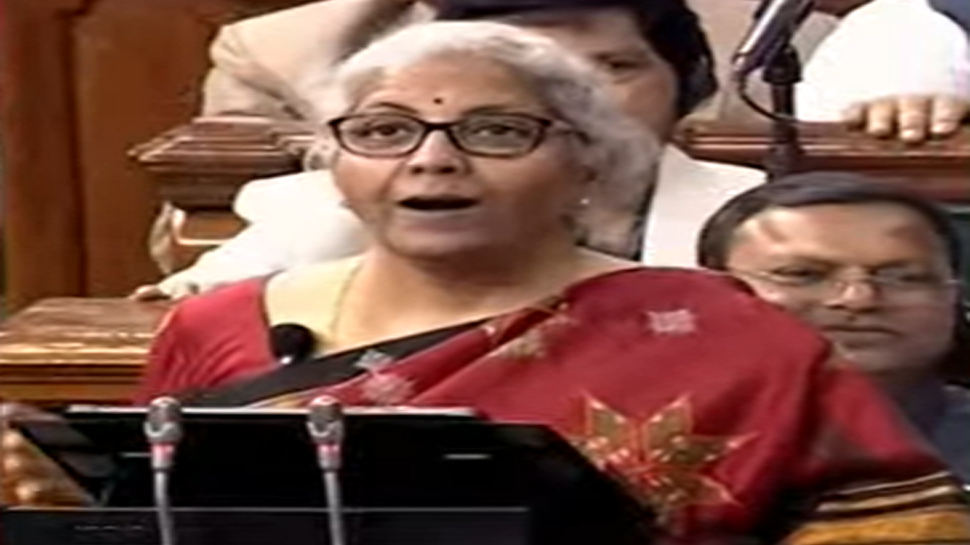 Budget 2023: सरकार ने इनकम टैक्स में दी छूट, स्लैब को बढ़ाकर 7 लाख किया Budget 2023: सरकार ने इनकम टैक्स में दी छूट, स्लैब को बढ़ाकर 7 लाख किया