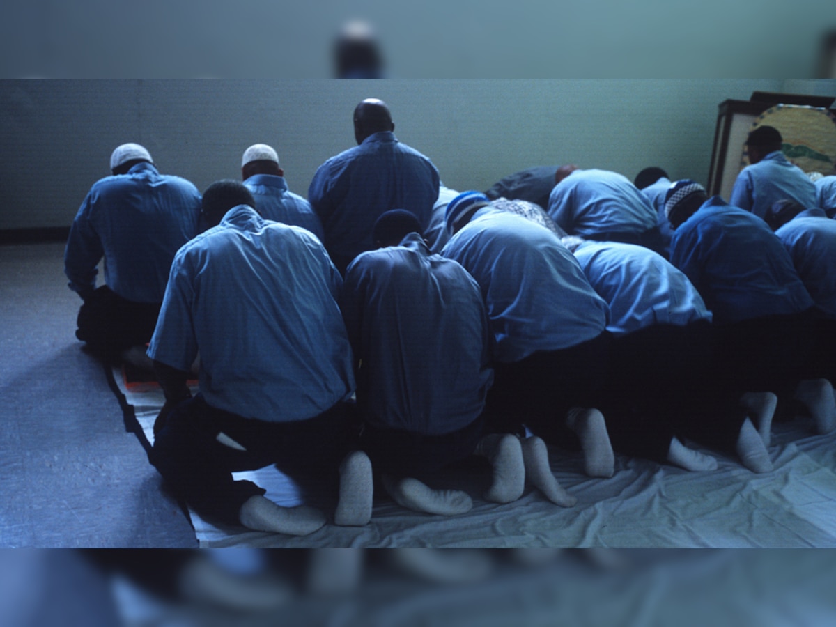 मुस्लिम कैदियों को रिहा कराएगी सरकार? नए बजट में जमानत और आर्थिक मदद का प्रावधान