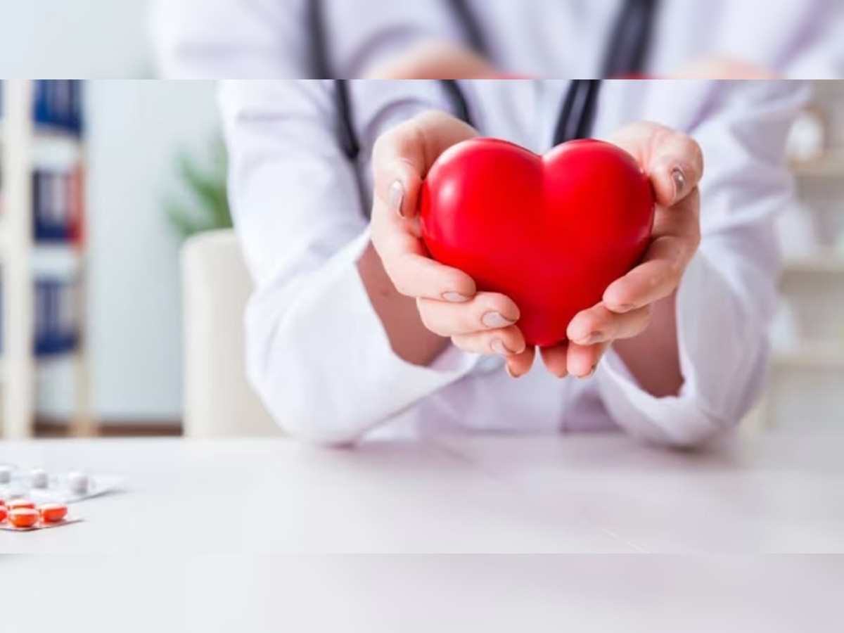 Heart Attack: ऐसे लोगों में ज्यादा होता है हार्ट अटैक का खतरा, जानें बचने के आसान उपाय