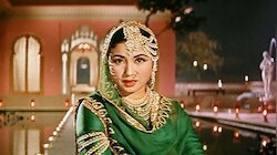 Pakeezah Remake: बन रहा है पाकीजा का रीमेक, ये एक्ट्रेस निभाएंगी मीना कुमारी का रोल