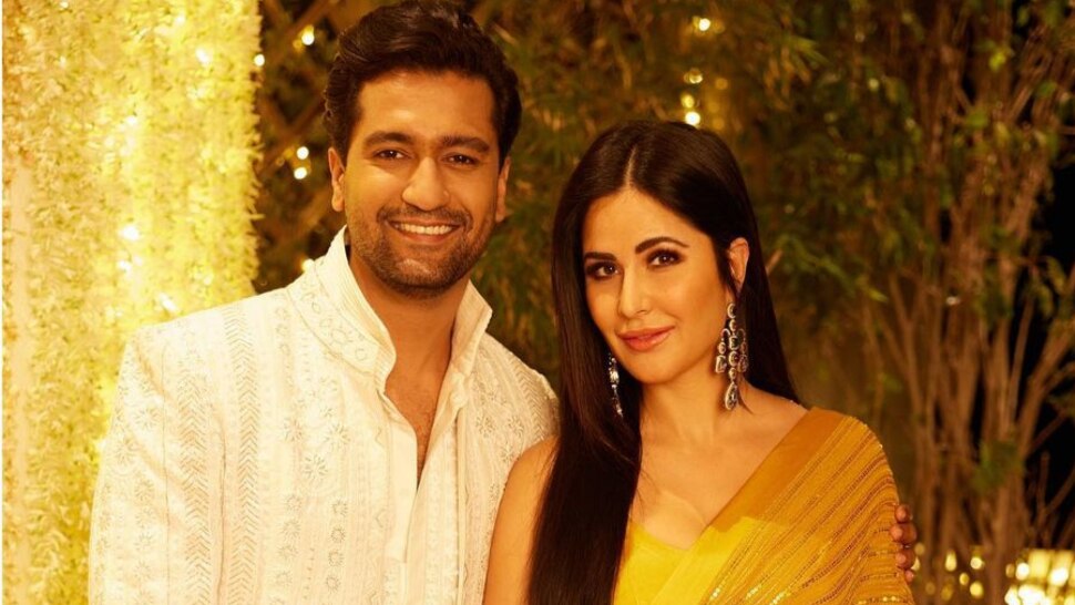 Katrina Kaif Pregnant: प्रेग्नेंसी की खबरों के बीच फिर से इतना ढीला कोट पहने दिखीं कैटरीना कैफ, क्या आने वाली है गुड न्यूज?