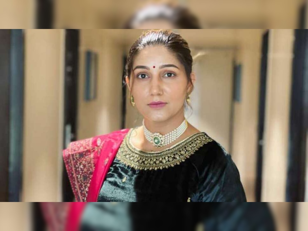 Sapna Chaudhary और भाई कर्ण के खिलाफ दहेज, मारपीट सहित गंभीर धाराओं में मामला दर्ज 