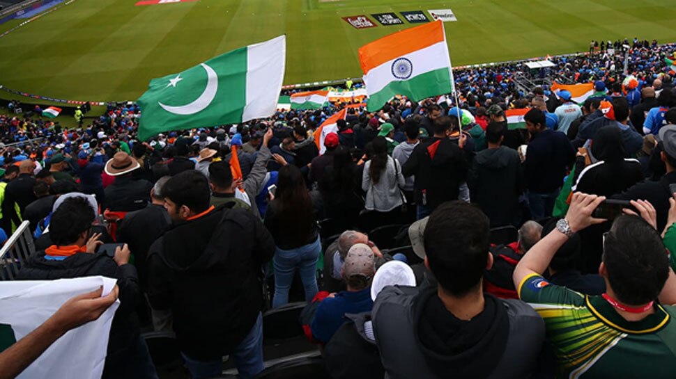 IND vs PAK: 17 साल बाद क्रिकेट खेलने पाकिस्तान जाएगी टीम इंडिया? बहरीन में इमर्जेंसी मीटिंग से आएगी बड़ी खबर
