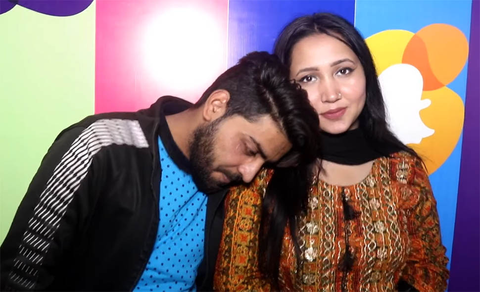 ड्राइवर ने इस अंदाज में लगाया कार का ब्रेक, मालिक हो गई फिदा, बोली- कबूल है, कबूल है, कबूल है ड्राइवर ने इस अंदाज में लगाया कार का ब्रेक, मालिक हो गई फिदा, बोली- कबूल है, कबूल है, कबूल है