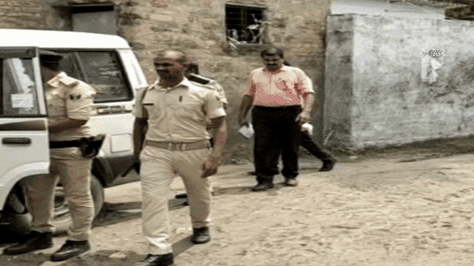 Bihar NIA Raid: अयोध्या राम मंदिर उड़ाने की धमकी के बाद NIA का एक्शन, PFI सरगना समेत 3 हिरासत में