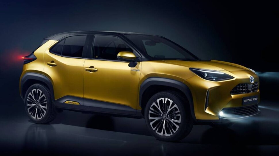 Toyota के लिए तुरुप का इक्का निकली ये कार, कंपनी की बिक्री में सीधा 175% उछाल, हर कोई हैरान!