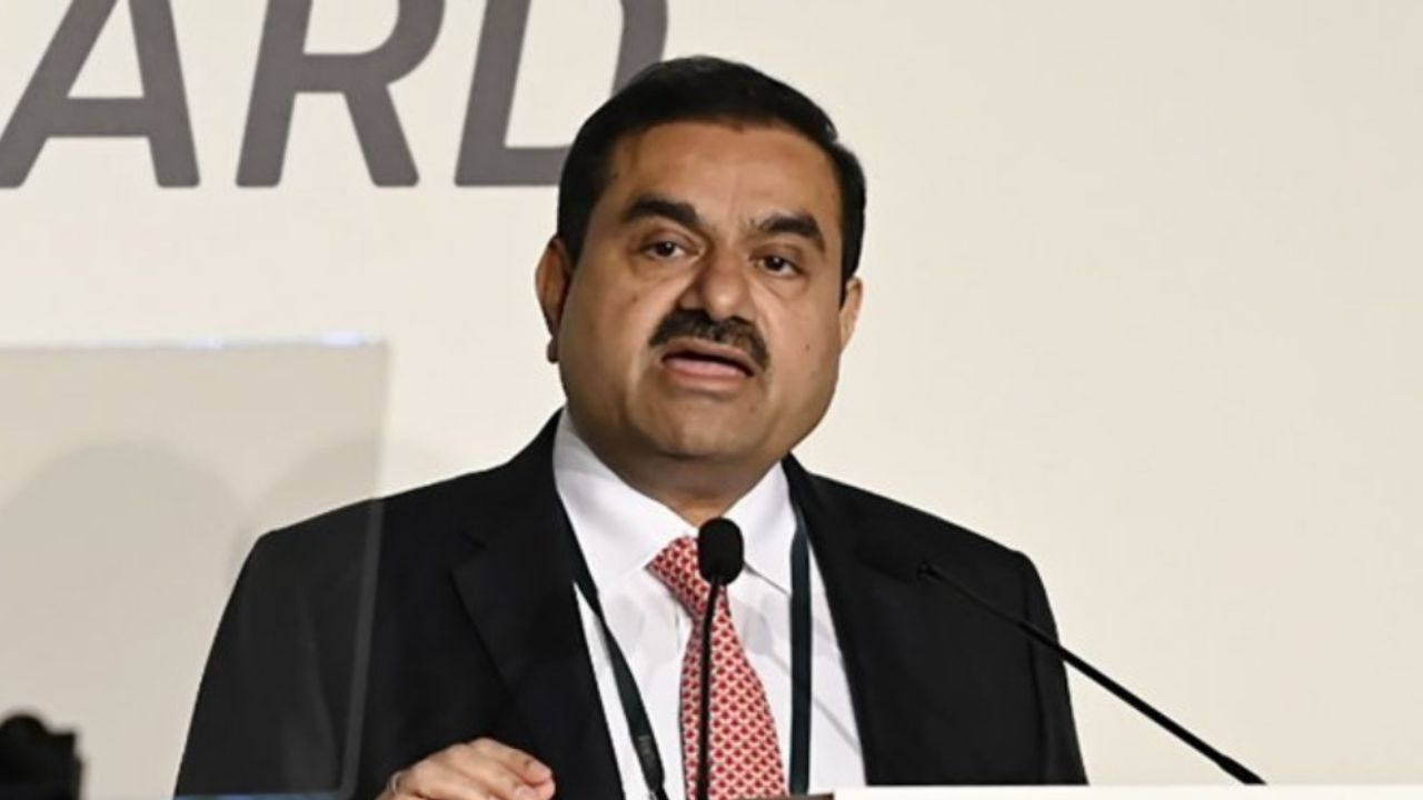 Gautam Adani Lawyer Warns Of Legal Action Against Hindenburg । Gautam ...