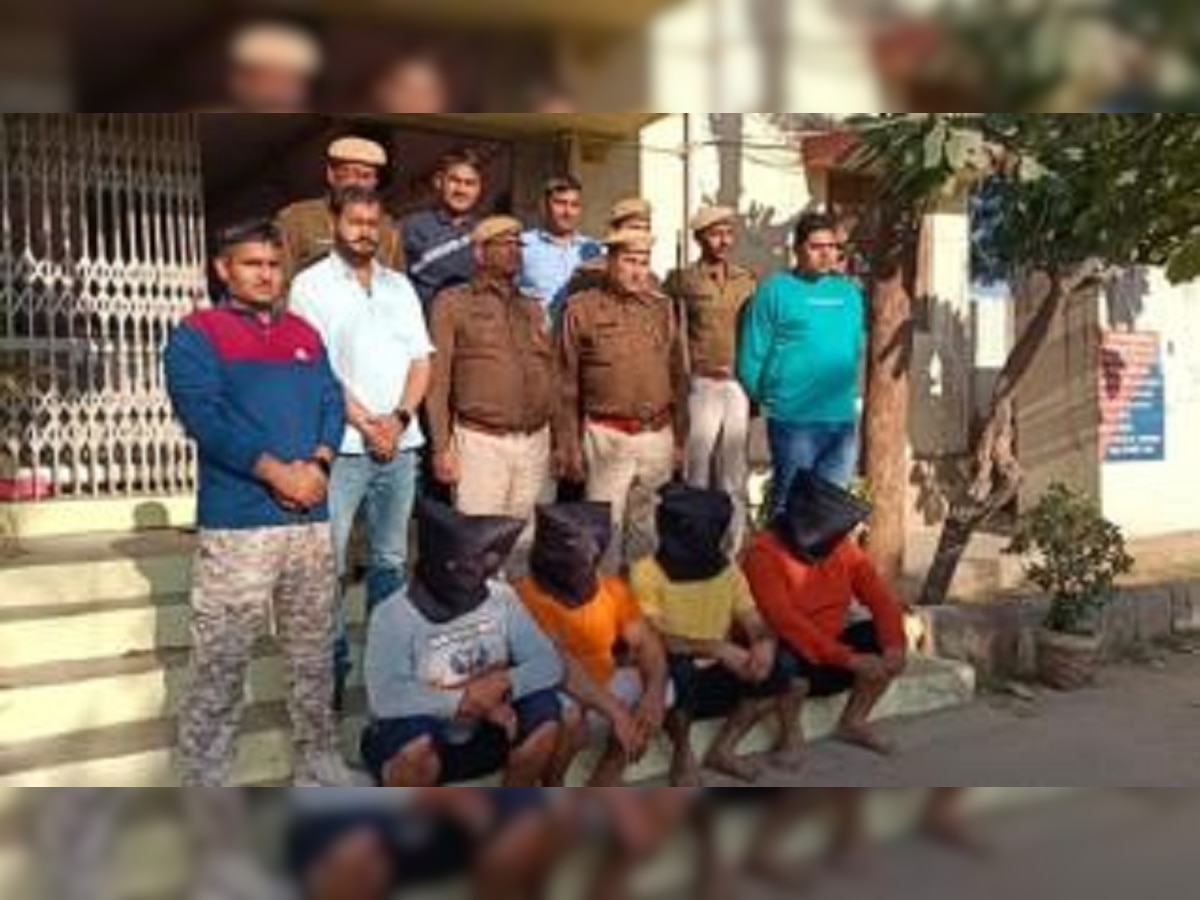 व्यापारी से लूट के मामले में 4 आरोपियों को नीमराणा पुलिस ने किया गिरफ्तार