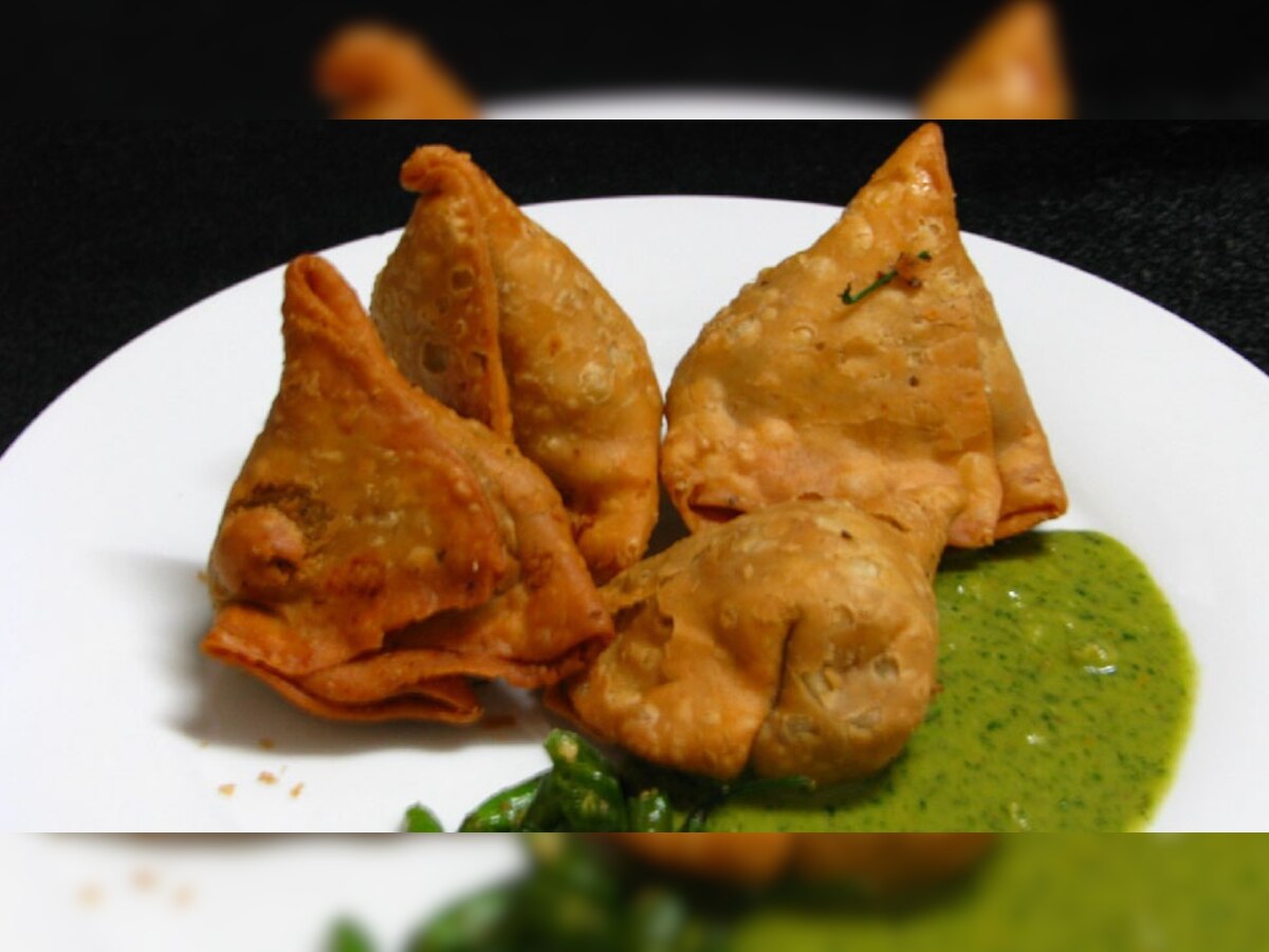 Samosa Origin: क्या हमारी अपनी ओरिजनल डिश नहीं है समोसा? फिर कहां है इसका मूल और ये भारत तक कैसे पहुंचा 