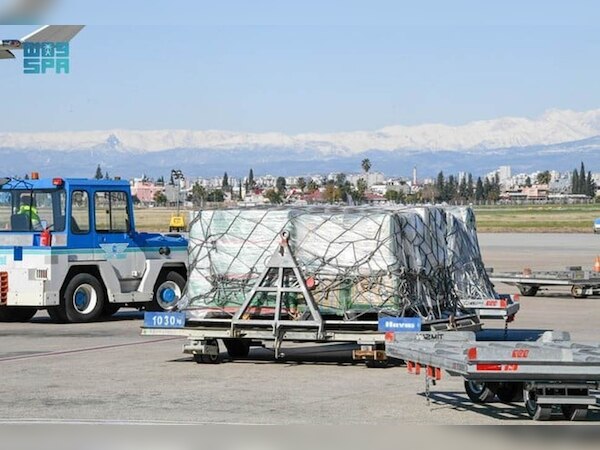 तुर्की-सीरिया के पीड़ितों के लिए सऊदी ने इकट्ठा किए 145 मिलियन रियाल, राहती सामान के जहाज रवाना