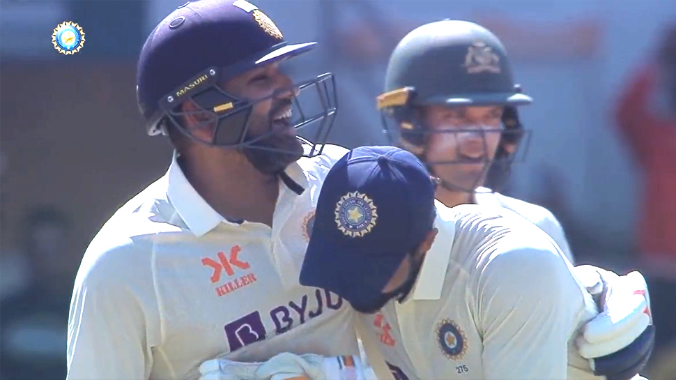 Rohit Sharma Century: Aus के खिलाफ रोहित का शतक; कप्तान के ये आंकड़े आपको कर देंगे हैरान Rohit Sharma Century: Aus के खिलाफ रोहित का शतक; कप्तान के ये आंकड़े आपको कर देंगे हैरान
