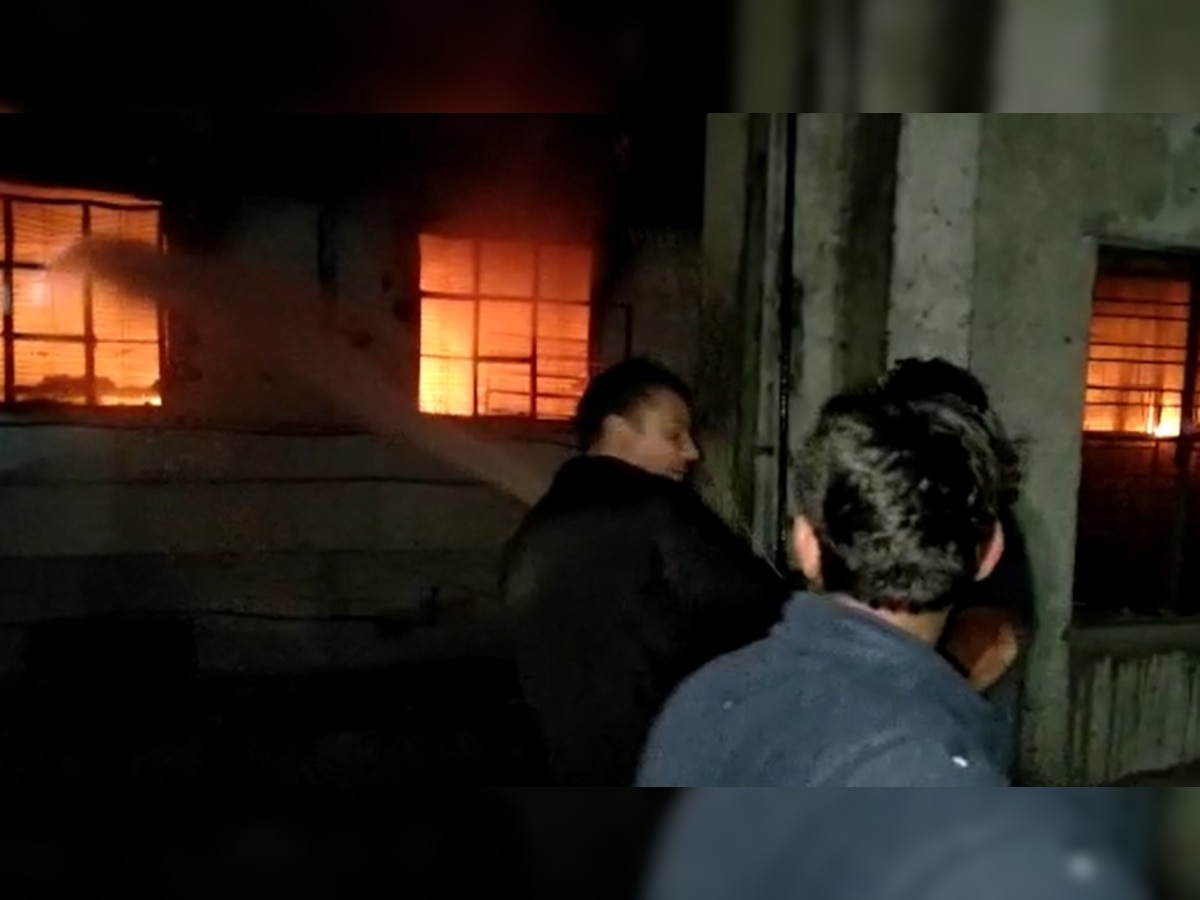 बहादुरगढ़ में जूता फैक्ट्री में लगी भयंकर आग, करोड़ों का माल जलकर हुआ खाक