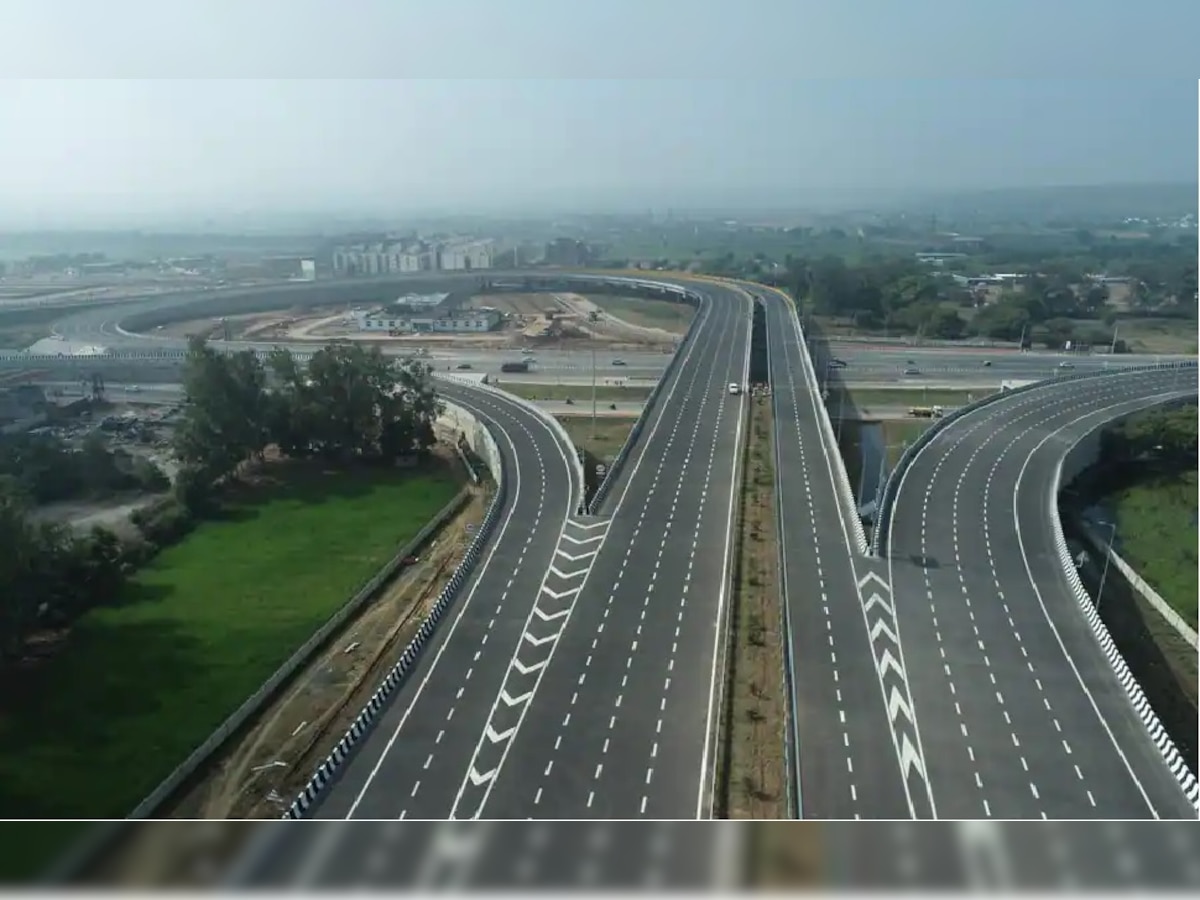 Delhi-Mumbai Expressway के पहले फेज का आज PM मोदी करेंगे उद्घाटन, जानें इसकी खासियत