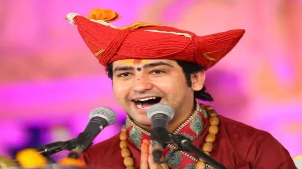 Mahant Dhirendra Bageshwar Dham: स्वामी प्रसाद मौर्य की चुनौती: 'चमत्कारी बाबा हैं तो चीन को बैठे-बैठे भस्म कर दें', धीरेंद्र शास्त्री ने कहा अर्जी लगाएं
