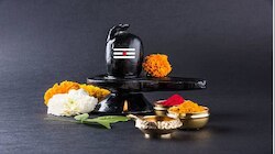 इन पूजन सामग्री के बिना अधूरी है शिव पूजा, महाशिवरात्रि की पूजा में जरूर करें शामिल