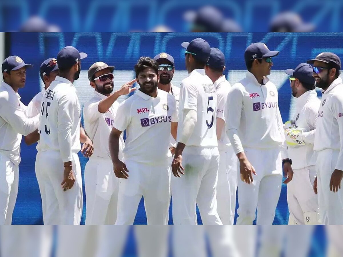 IND vs AUS Delhi Test: रोहित-द्रविड़ प्लेइंग-11 में एक नहीं बल्कि करेंगे 3-3 बदलाव! टॉस के साथ ही फैंस को लगेगा बड़ा झटका