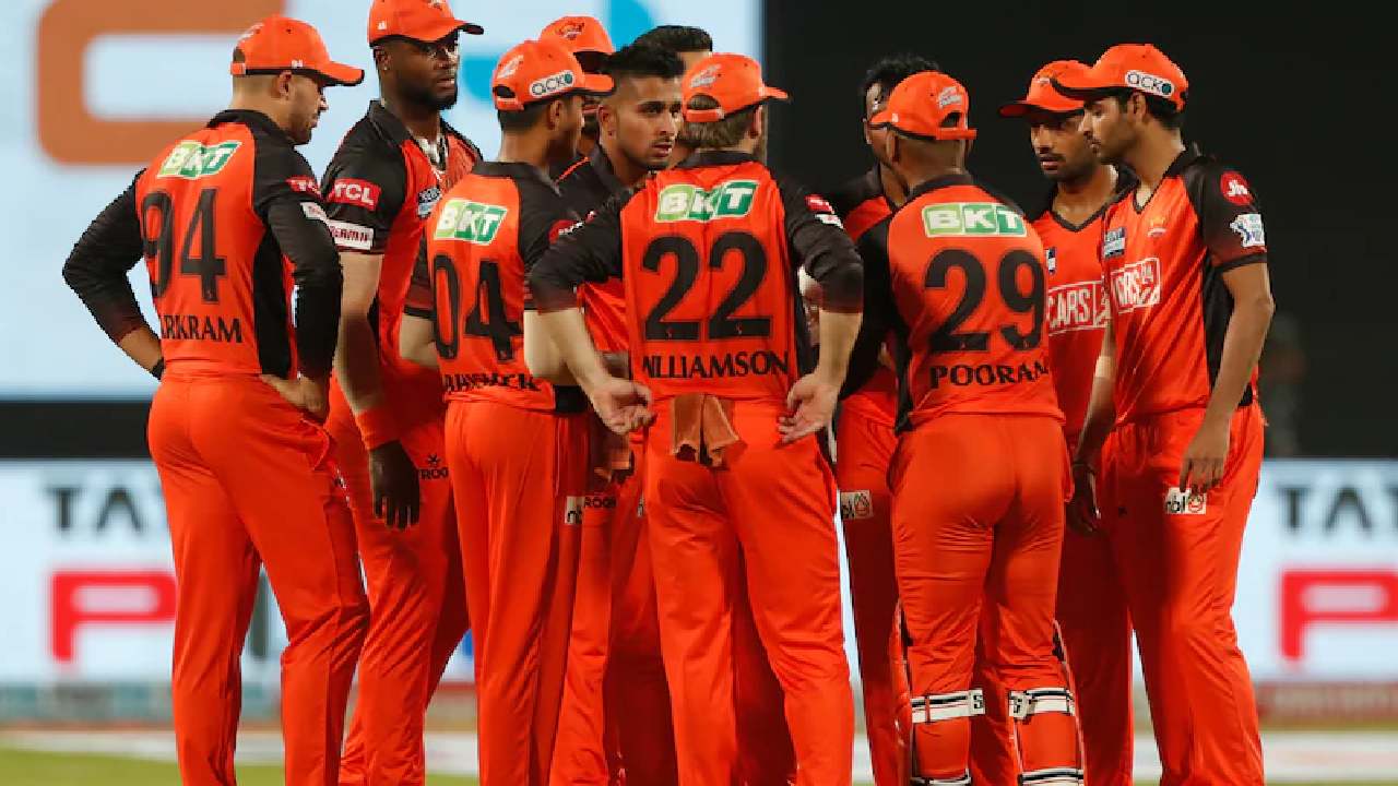 SRH IPL 2023 Schedule: बिना विलियमसन राजस्थान से भिड़ेगी हैदराबाद, देखें कैसी है सनराइजर्स हैदराबाद की पूरी टीम और शेड्यूल