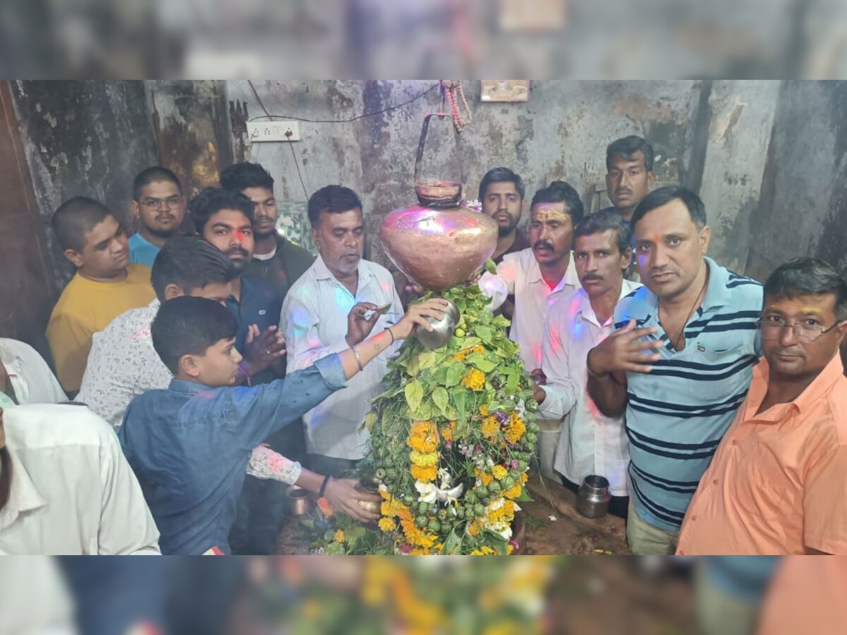 Nagaur News: महाशिवरात्रि पर्व पर शिवालयों में गूंजा हर-हर महादेव, मंदिरों में उमड़ी भीड़ 