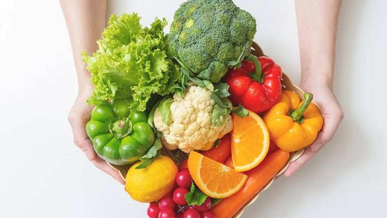 Health Tips: क्या है दो फल और तीन सब्जी का फॉर्म्यूला, जिससे लंबी होती है उम्र