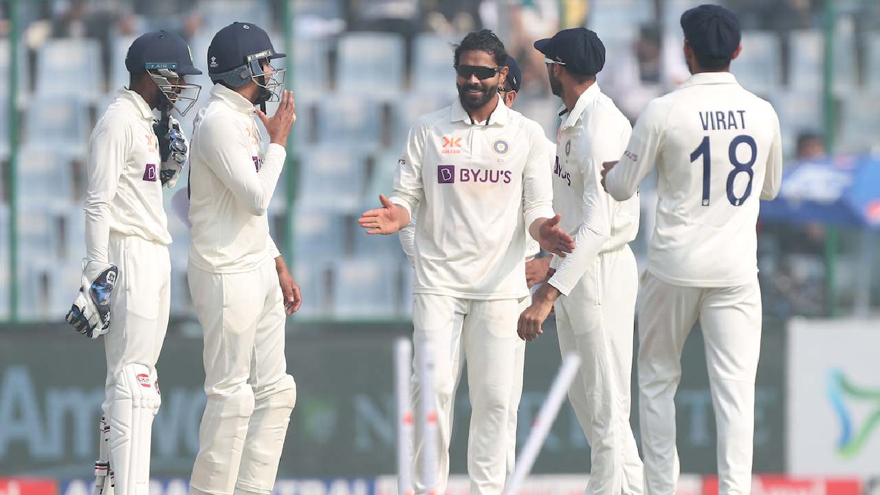 IND vs AUS 2nd Test: रविंद्र जडेजा ने फेंका अपने टेस्ट करियर का बेस्ट स्पेल, अश्विन की मदद से 113 रन पर ढेर हुए कंगारू