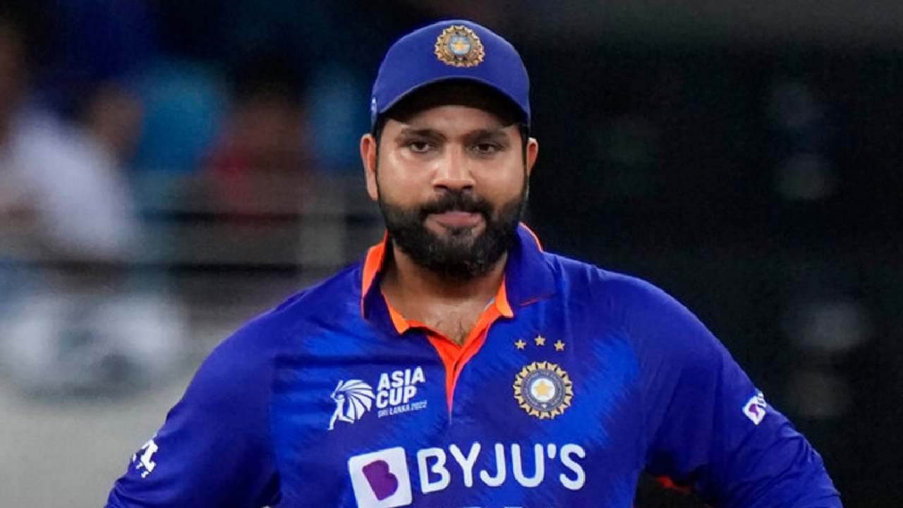IND vs AUS: वनडे सीरीज के पहले मैच में नहीं खेलेंगे रोहित शर्मा, 10 साल बाद भारतीय टीम में हुई इस बॉलर की वापसी