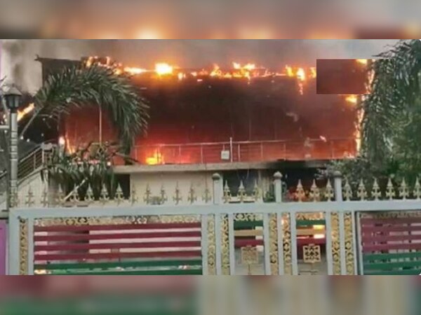 पटना पार्किंग विवाद में 2 लोगों की मौत, भीड़ ने की पुलिस पर पत्थरबाजी