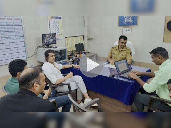 Sonu Nigam: ସୋନୁଙ୍କୁ ମାଡ଼ ମାରିଲେ ବିଧାୟକଙ୍କ ପୁଅ, ବିରୋଧରେ ଦେଲେ ମାମଲା; ଦେଖନ୍ତୁ ଭିଡ଼ିଓ