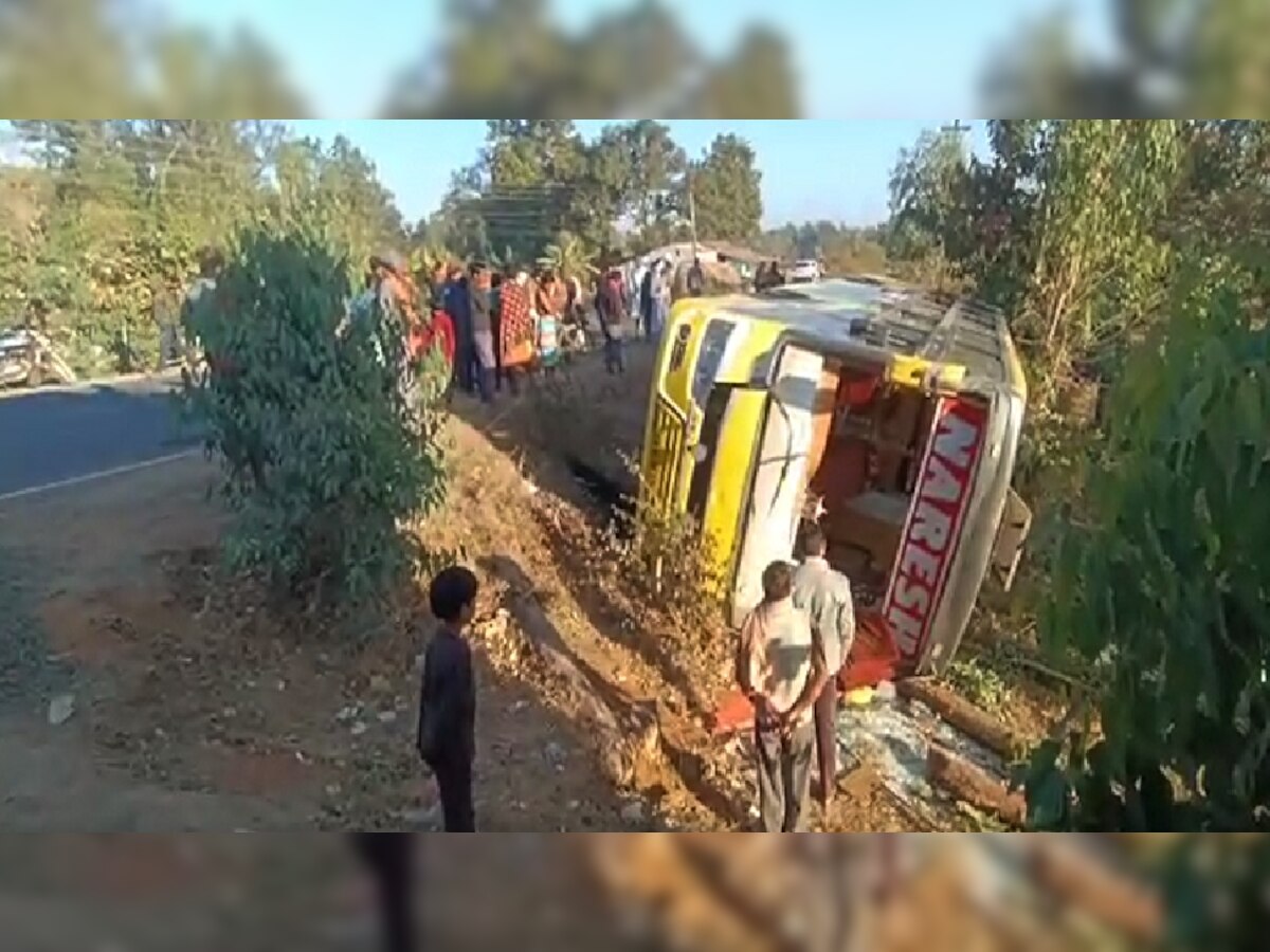 Pendra  Bus Accident: अयोध्या से रायपुर जा रही बस पलटी, छत्तीसगढ़ के पेंड्रा-गौरेला में हादसा