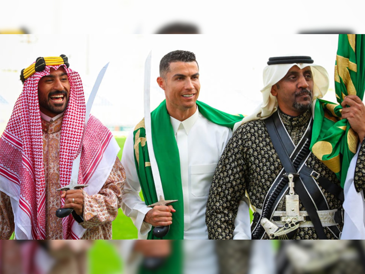 VIDEO: सऊदी लिबास में तलवारों के साथ डांस करते दिखे रोनाल्डो, ट्वीट में लिखी बड़ी बात