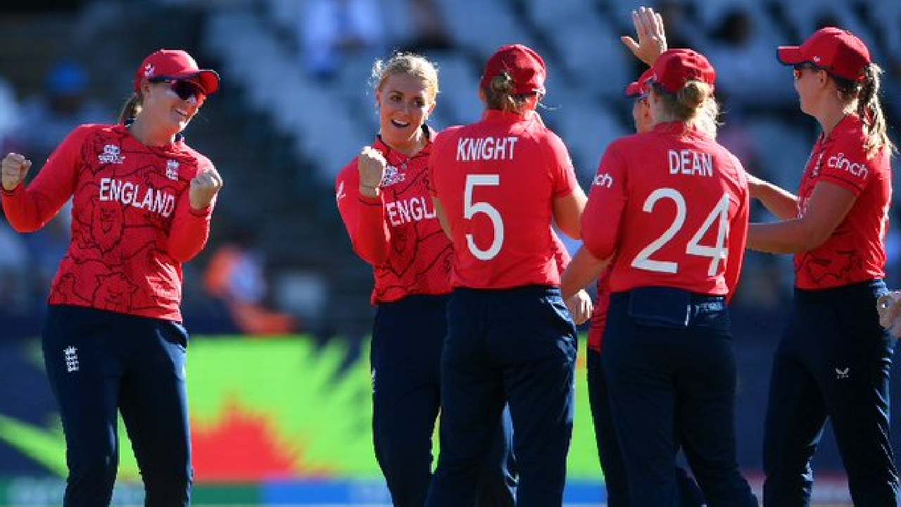 Women T20 World Cup 2023: बाल-बाल बची इंग्लैंड की महिला टीम, बड़े हादसे में किस्मत ने बचाई जान
