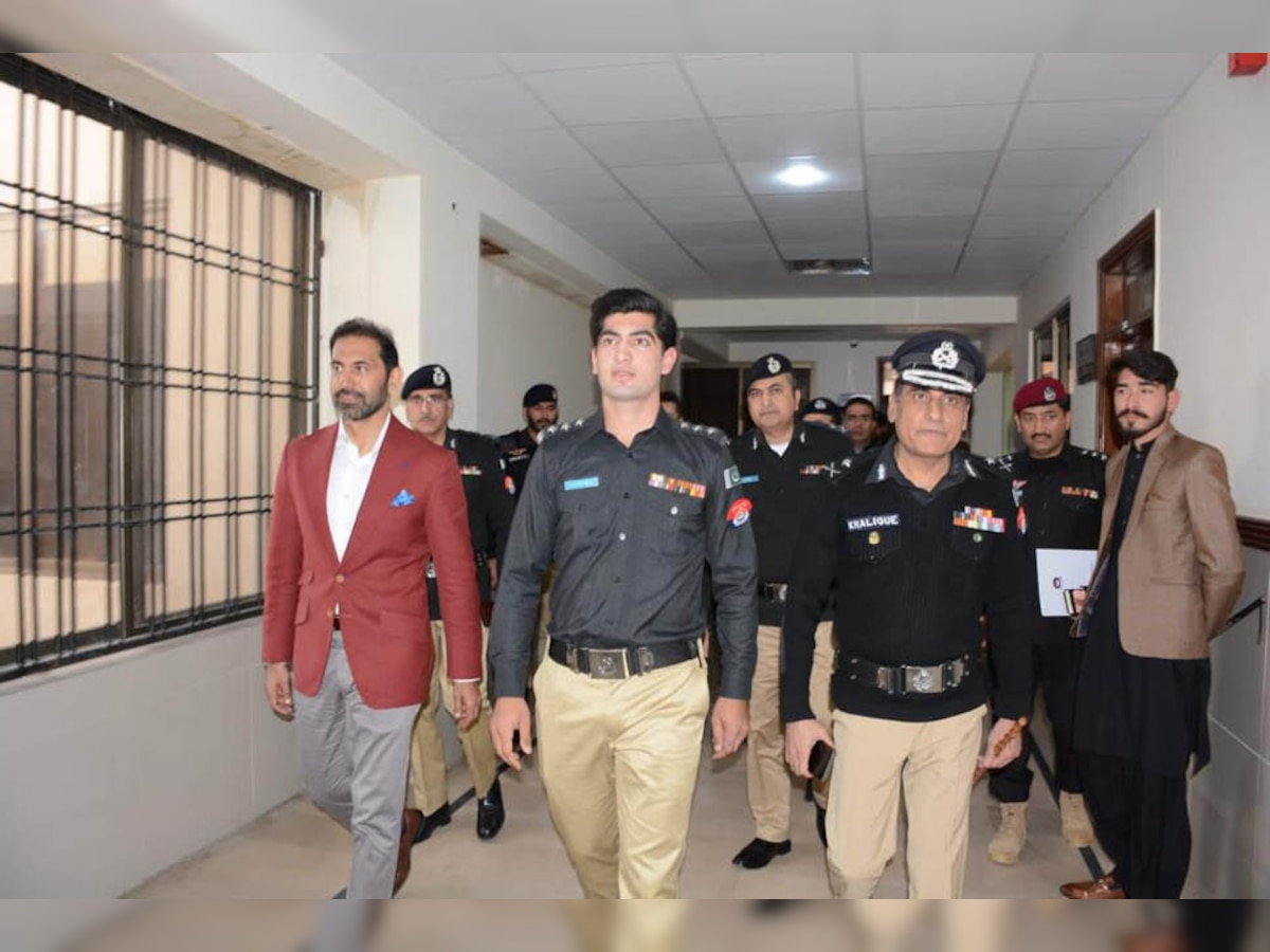 बलूचिस्तान के डीएसपी बने तेज गेंदबाज नसीम शाह, शेयर किया पुलिस के खौफ का किस्सा