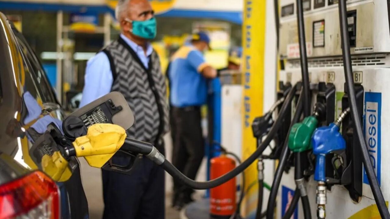 Petrol Price Today: इन शहरों में पेट्रोल-डीजल के दाम में इजाफा, जानिए नई कीमतें