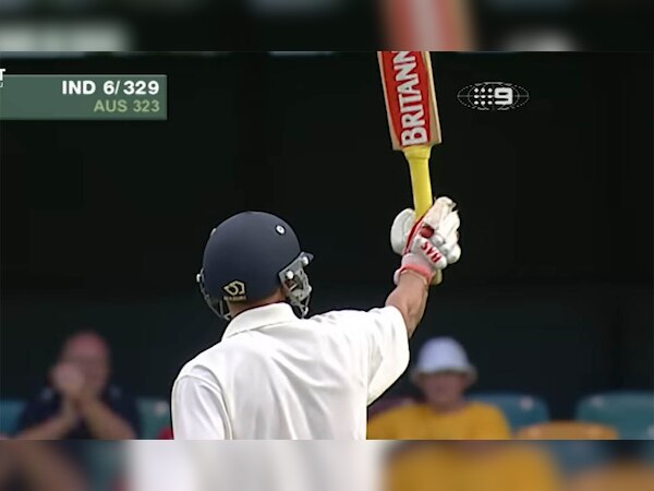 VIDEO: इस भारतीय बल्लेबाज ने सिर्फ एक बनाया और शतक की तरह हवा में लहराने लगा बल्ला