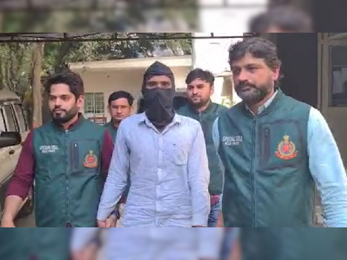 Delhi: स्पेशल सेल से मुठभेड़ के बाद Gangster गिरफ्तार,  9 सनसनीखेज मामलों में था Wanted
