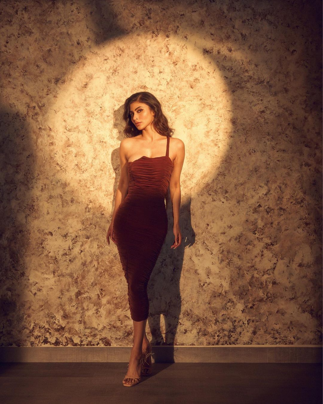 हमेशा सुर्ख़ियों में रहती हैं 'नागिन'