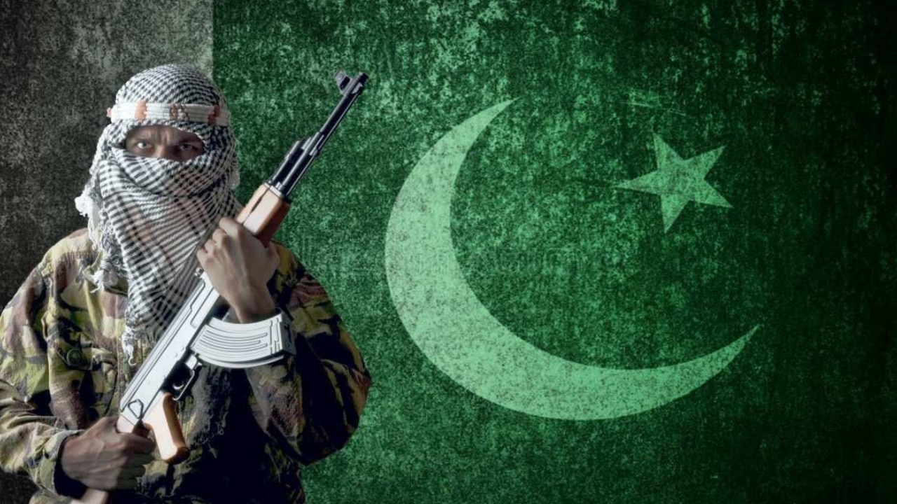 पाकिस्तान में कैसे आतंकवाद हो रहा बेलगाम? फंडिंग की कमी बनी देश के लिए सिरदर्द