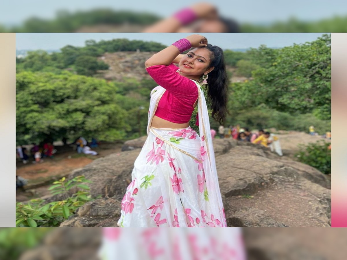 Priyanka Pandit MMS Leak looks very glamorous in photos Bhojpuri actress viral  video|MMS ने खत्म किया इस भोजपुरी अभिनेत्री का करियर, भगवान कृष्ण की भक्ति  में हुई लीन| Hindi News,