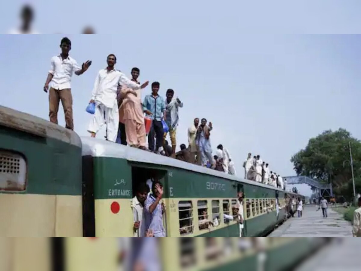 how are the trains of pakistan different from the trains of india see ...