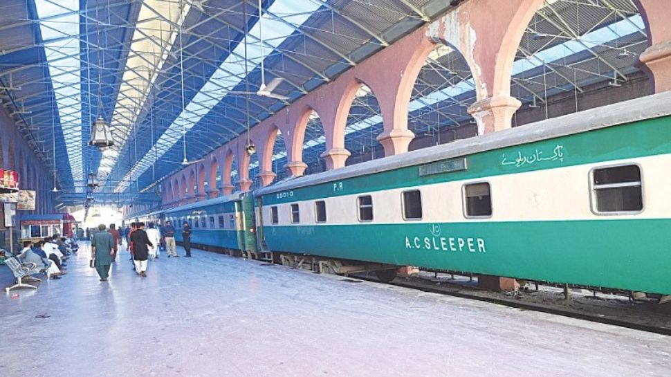 Pakistantrin how are the trains of pakistan different from the trains of india see ...