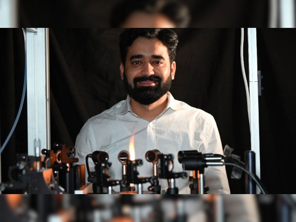 Azamgarh: युवा NRI वैज्ञानिक ने इमेज नैनोपार्टिकल के लिए बनाया दुनिया का सबसे तेज़ कैमरा