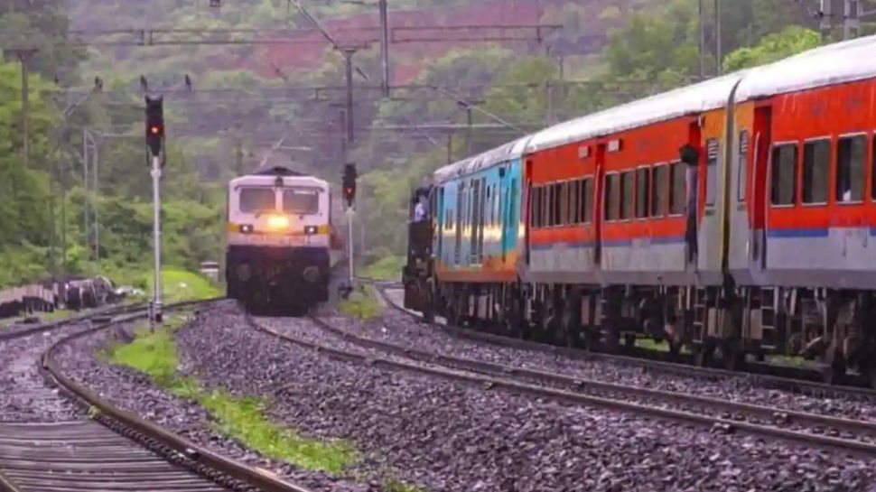 Indian Railway 20 Holi Special Trains From Bhopal Railway Division Will ...