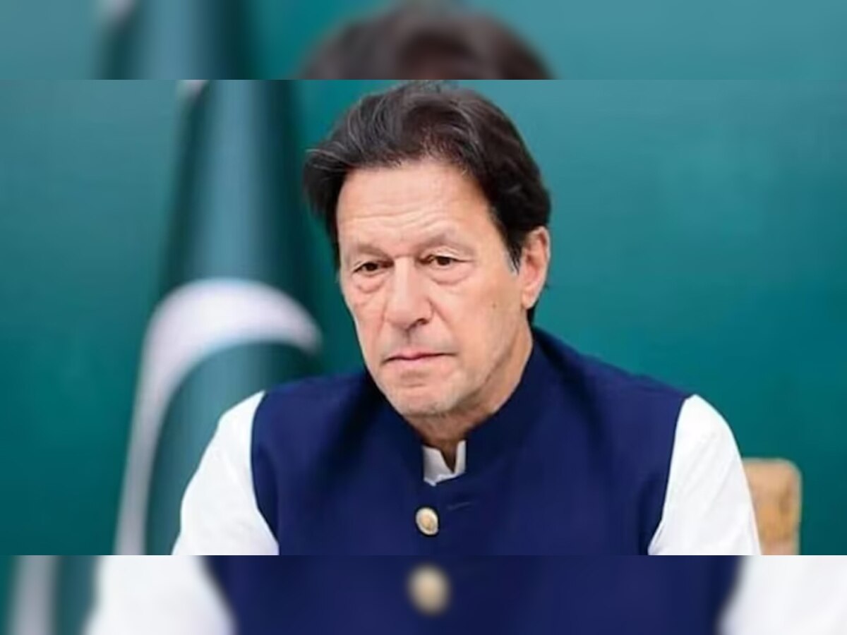 Imran Khan Warrant: पाक के पूर्व पीएम इमरान खान के खिलाफ गैर जमानती वारंट जारी; जानें मामला