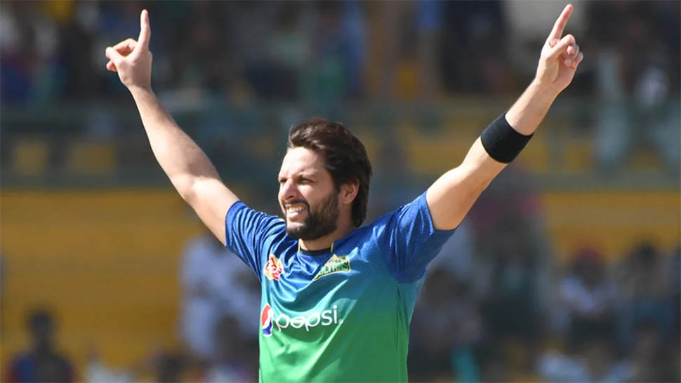 Shahid Afridi Birthday: ICC को टी-शर्ट देने से कर दिया था इनकार; इस भारतीय ने दिया था 'बूम-बूम' नाम Shahid Afridi Birthday: ICC को टी-शर्ट देने से कर दिया था इनकार; इस भारतीय ने दिया था 'बूम-बूम' नाम