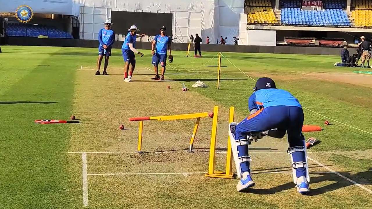 IND vs AUS, 3rd Test: पहले दिन के खेल के बाद इंदौर की पिच पर उठे सवाल, अब मिल सकती है बुरी खबर