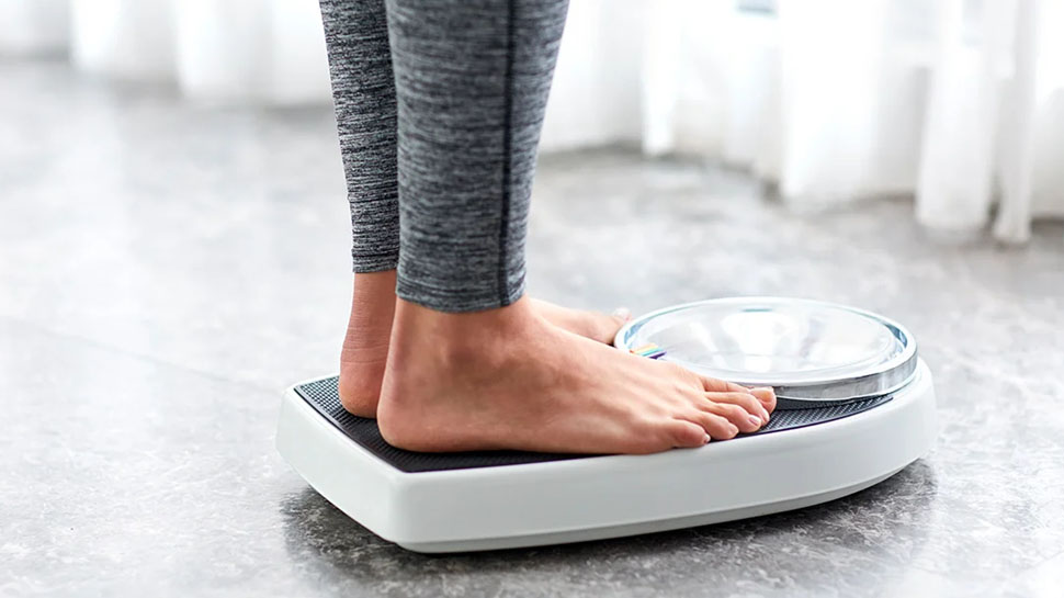 Weight Control Tips: बिना जिम जाए घटाना चाहते हैं पेट की चर्बी? रोजाना सुबह करने लगें ये 4 काम; सब पूछेंगे आपकी सेहत का राज Weight Control Tips: बिना जिम जाए घटाना चाहते हैं पेट की चर्बी? रोजाना सुबह करने लगें ये 4 काम; सब पूछेंगे आपकी सेहत का राज