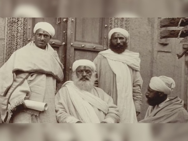 इस इलाके के मुस्लिम भी लगाते हैं अपने नाम के आगे पंडित, दिलचस्प है वजह