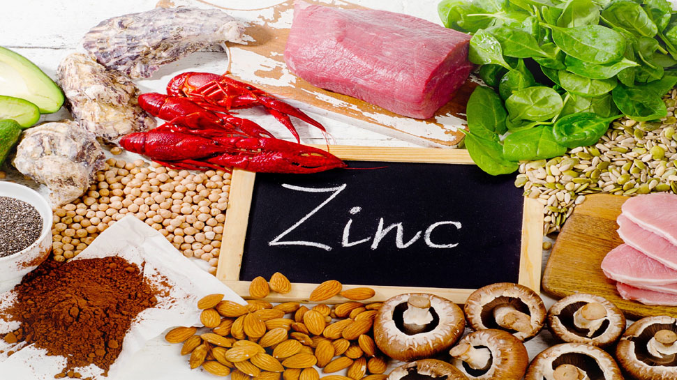 Zinc Deficiency: शरीर में भूलकर भी न होने दें जिंक की कमी, वरना इन बीमारियों का हो जाएगा हमला