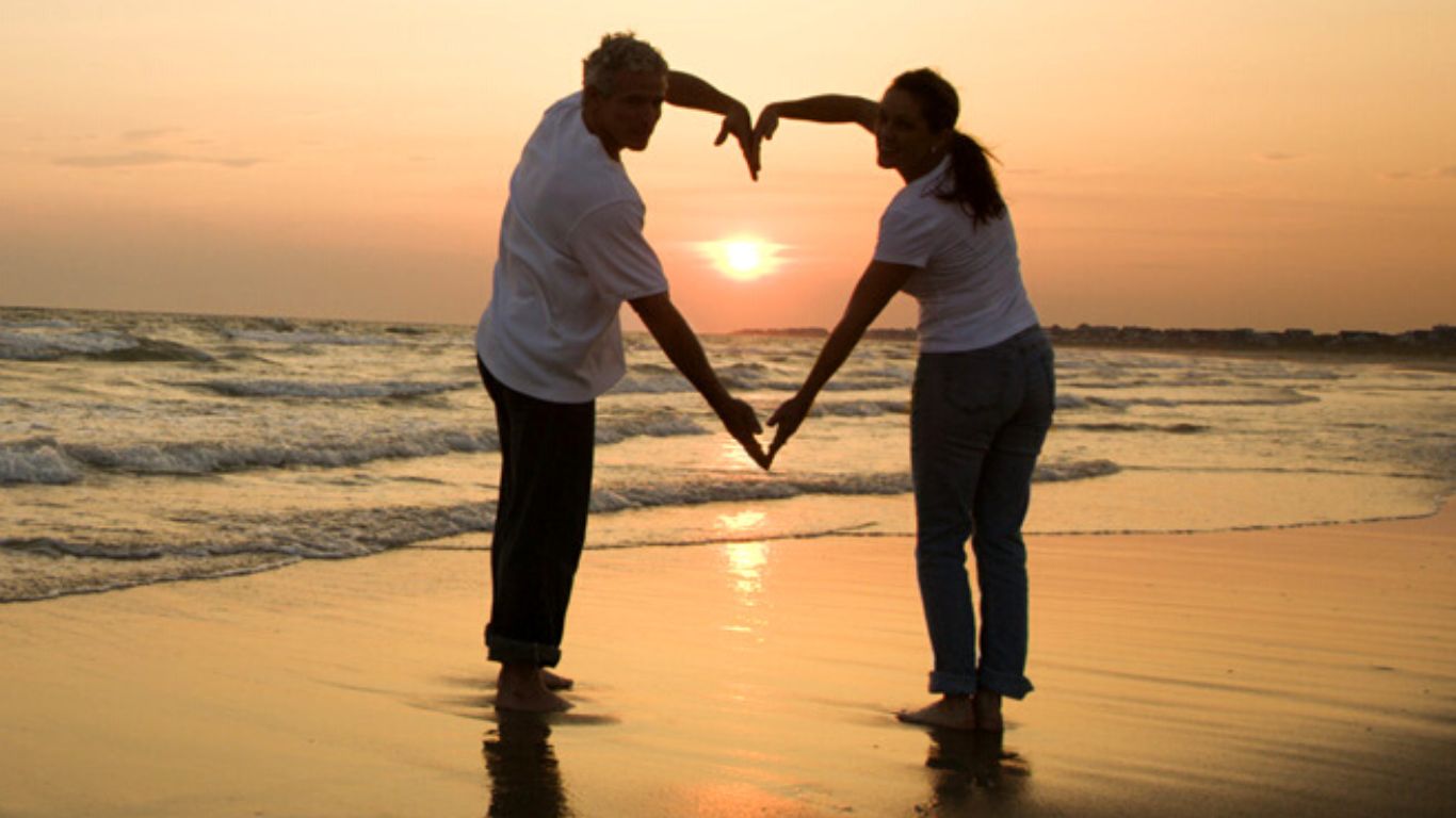 Relationship Tips: आपसी झगड़ा छोड़ रिश्ते को करना चाहते हैं मजबूत, तो इन बातों का रखें ध्यान